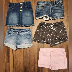 Lot of 4 Pairs Shorts & 1 Skirt in Girls Sz 4T, from NWOT to Very Gently Loved